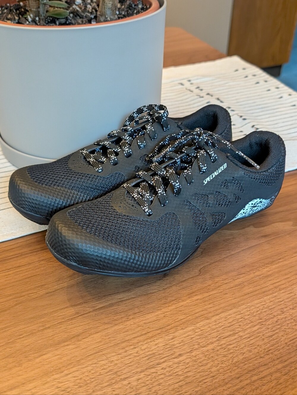 Womens Black Spin/Cycling Shoes